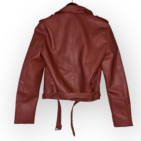 Love Tree NWT faux leather moto jacket SIZE MEDIUM - Picture 3 of 5